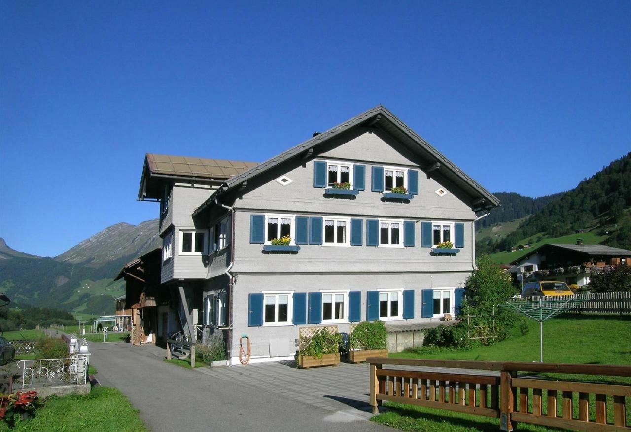 Bauernhof Madlener Claudia Villa Schoppernau Exterior photo
